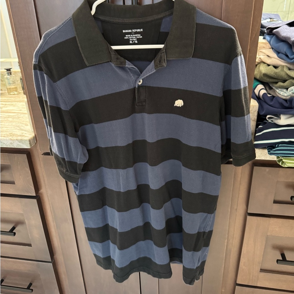 Banana Republic Men's Polo with Black and Blue Stripes